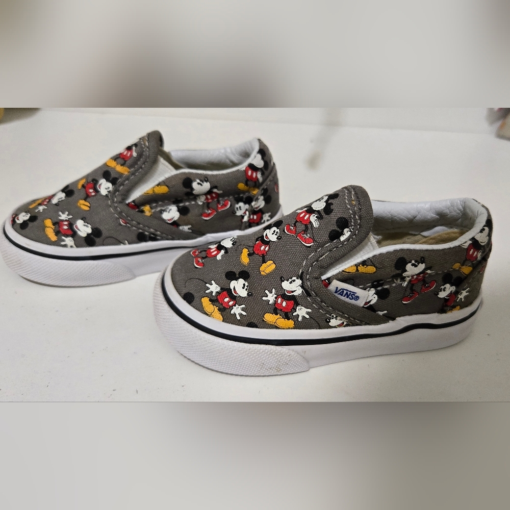 Vans Kids Mickey Mouse Slip-On Shoes - Gray Size 4 Toddler